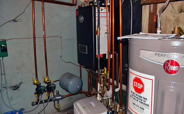 https://dianellahotwater.com.au/uploads/2025/06/electric-hot-water-system-58729.jpg