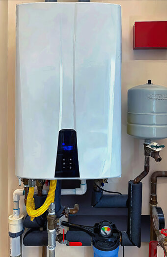 https://dianellahotwater.com.au/uploads/2025/06/hot-water-17212.jpg